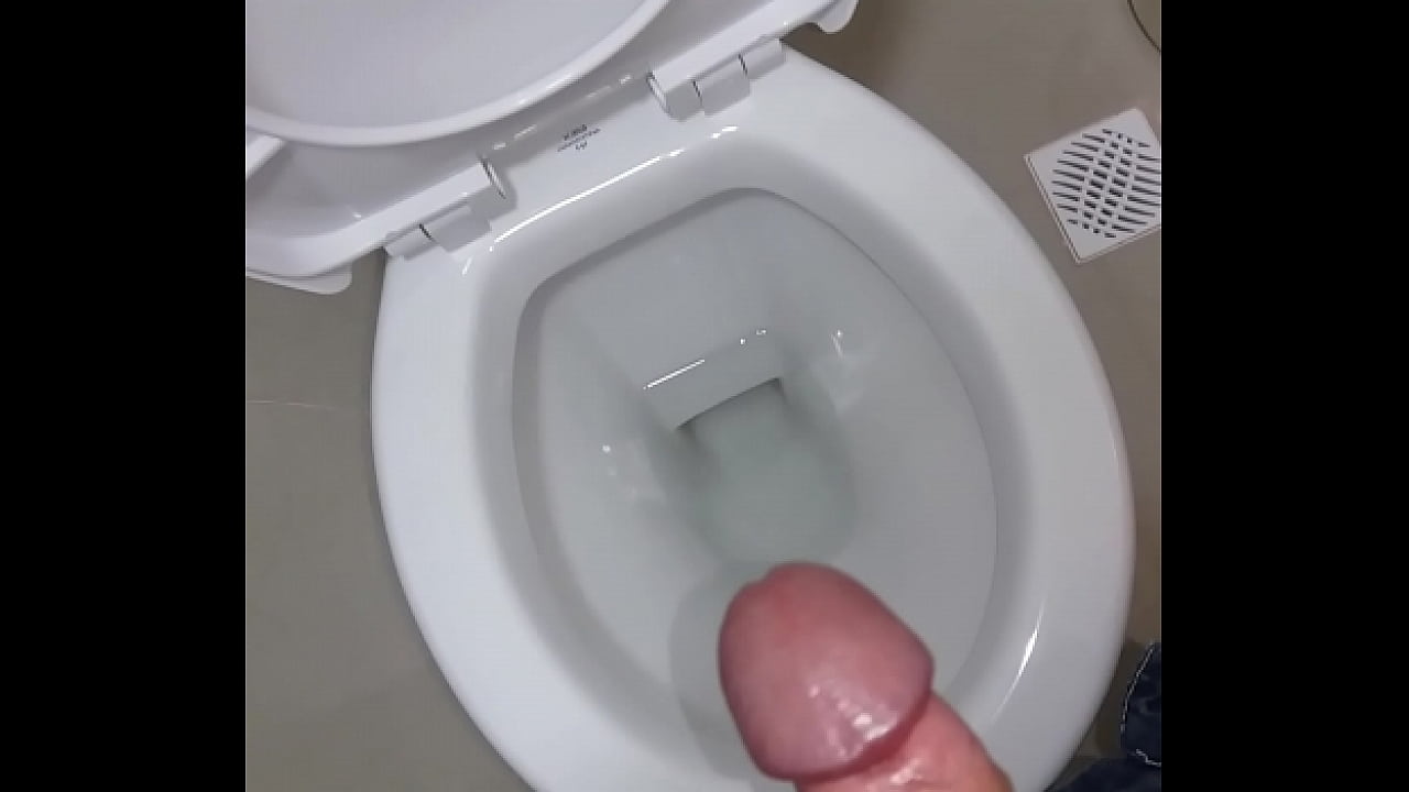 Punheta no horario de almo&ccedil;o