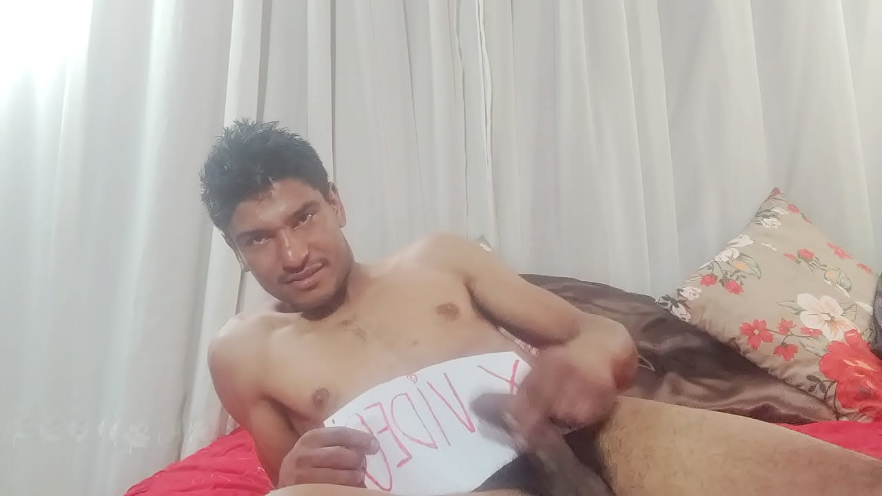 Garoto pauzudo da vara grande e grossa mostrando teu do no x video  V&iacute;deo de verifica&ccedil;&atilde;o