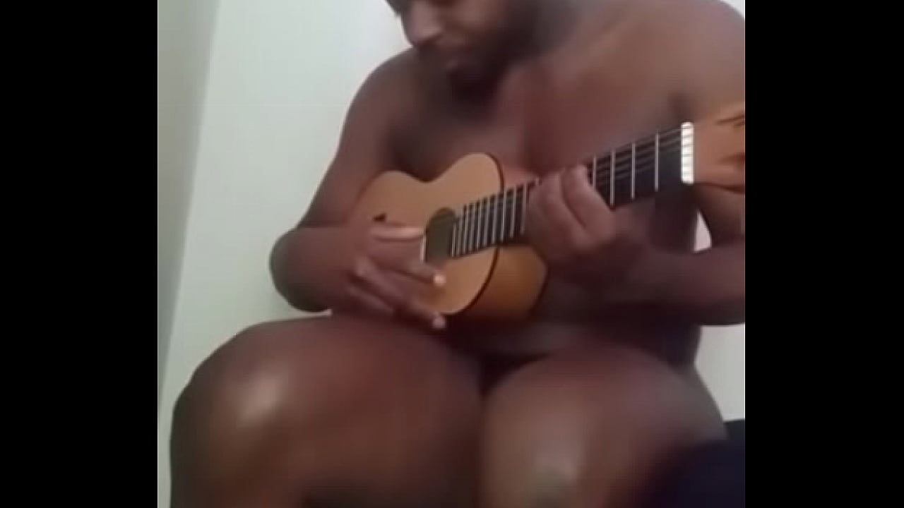 Similar colors to creamy peanut butter 14