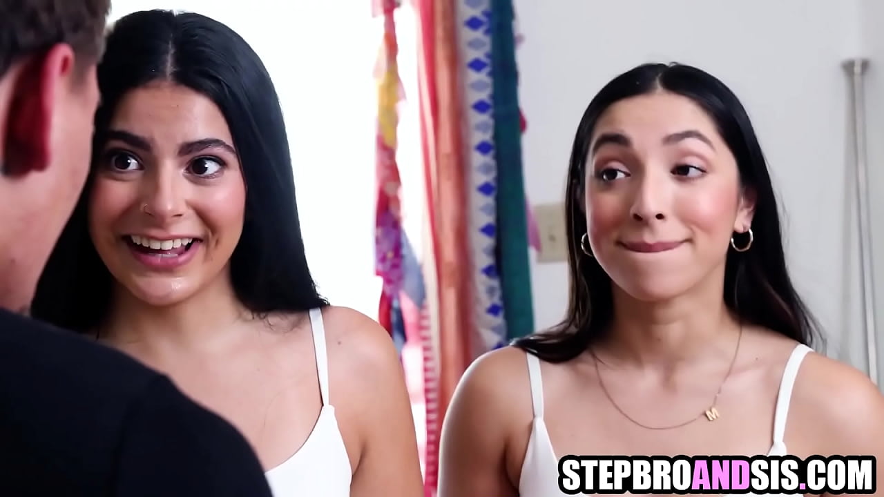 She invited her step sister for threesome