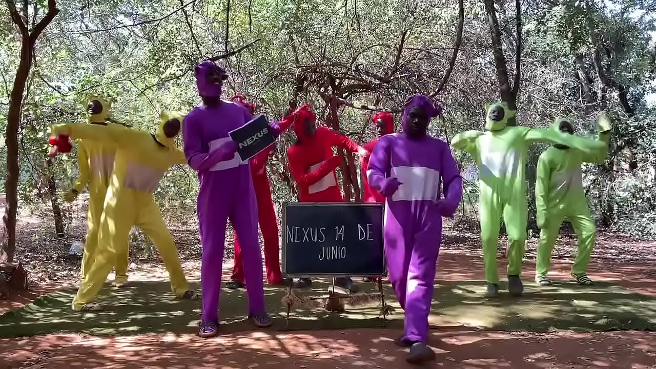 19 DE JULIO AFROS FIESTA FUERA DE CONTROL