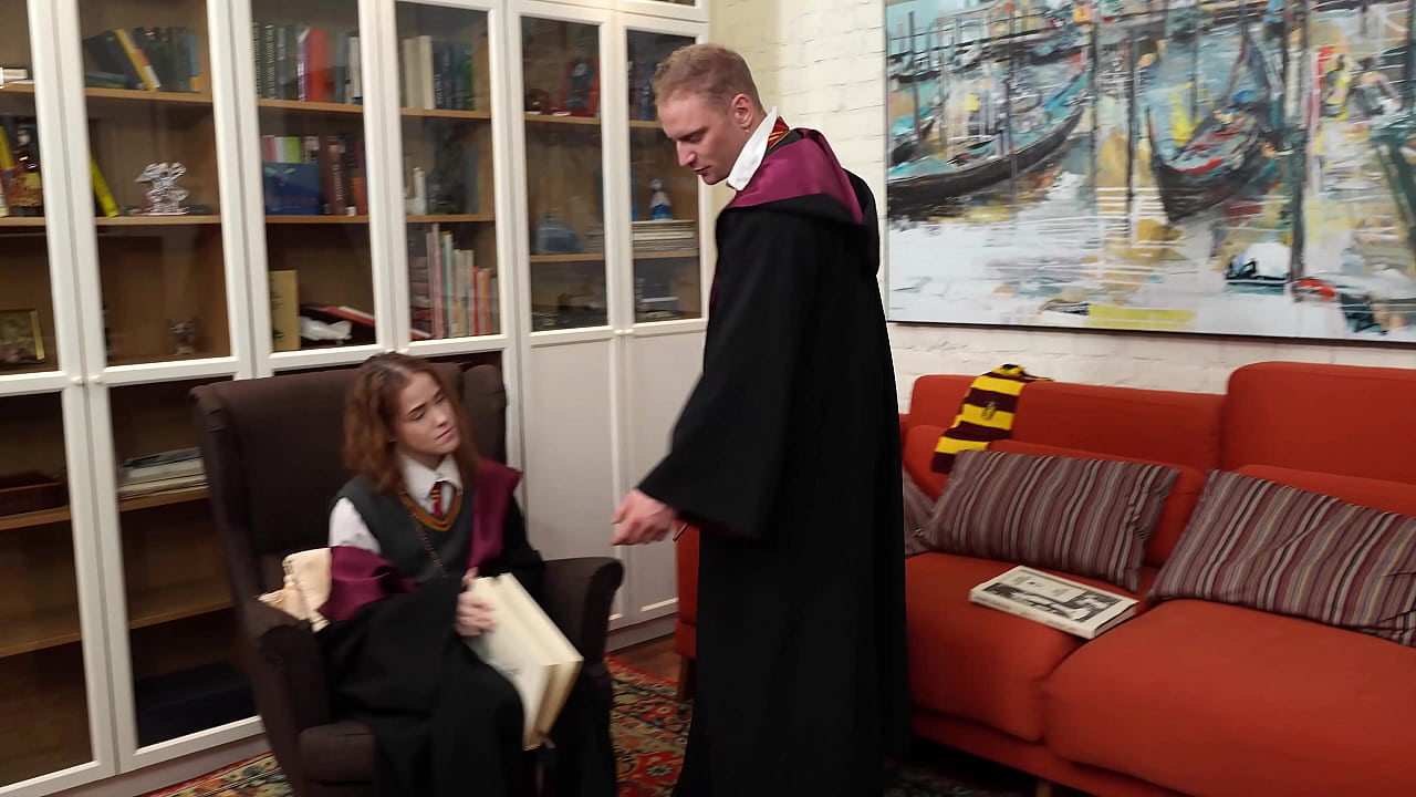 Hermione's wand broke, but a loyal friend gave her his and she turned out to be much better.