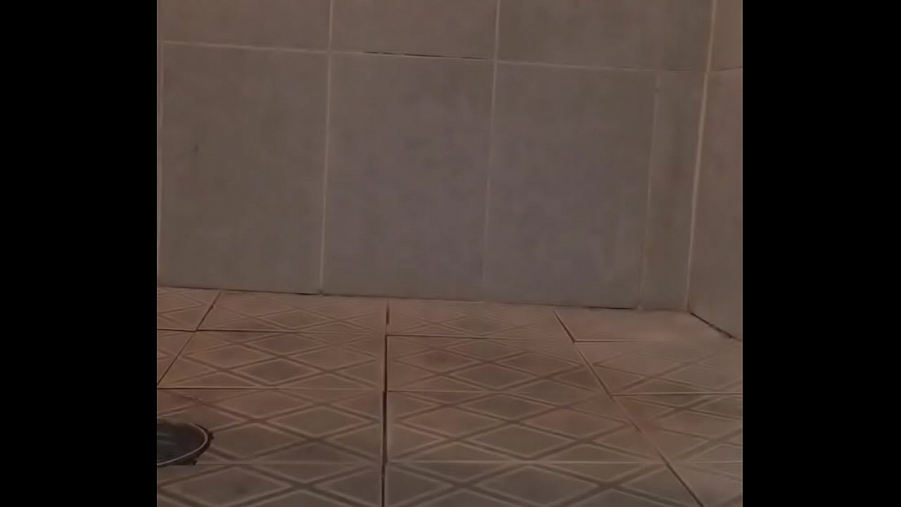 Me masturbo con dildo y pussy de silicona