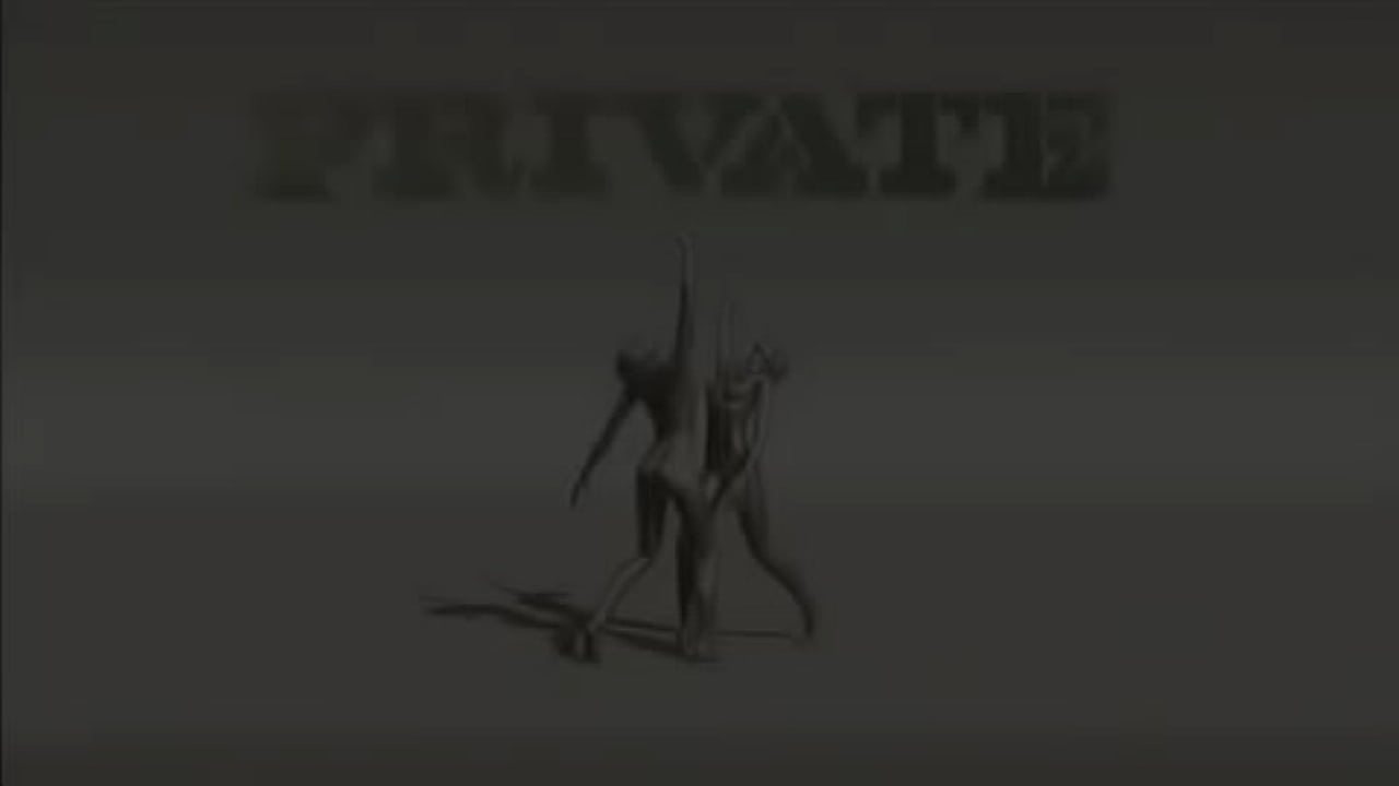 Rihanna and Her Girlfriend Drop by One Guys House for a Pussy Pounding