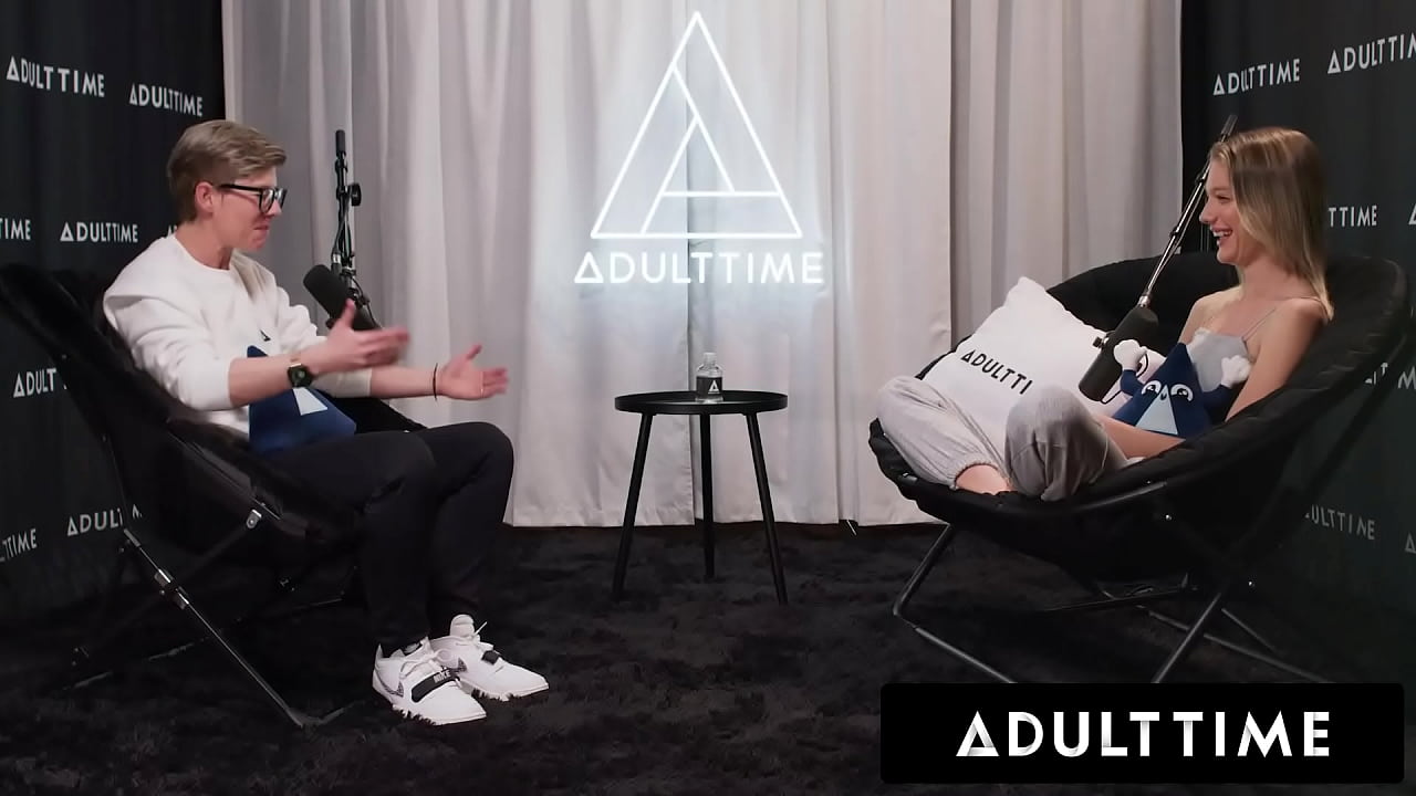 Octavia Red & Kenna James CAUGHT FUCKING AT WORK!