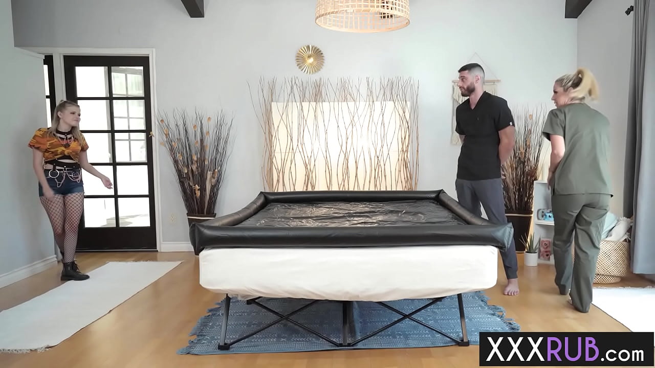 Sexy babes Kayla Paige and sexy Coco Lovelock shared dick and sucked it after they massage big cock