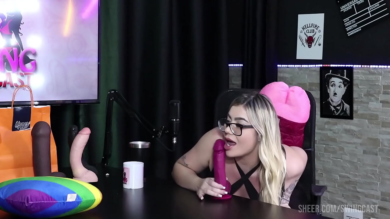 COMPILADO DA GABI TAMIRIS NO SWING CAST COM TIFANY ROCHA (SHEER/RED)