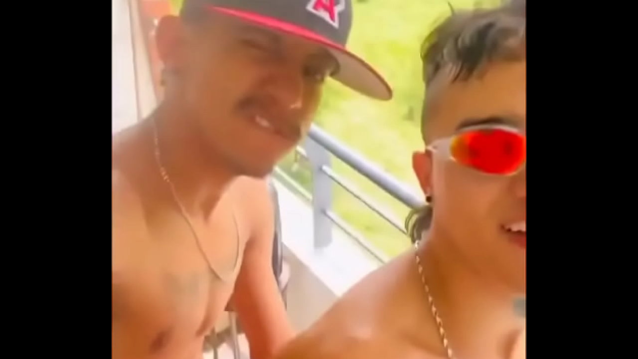 Que chimba se pas&oacute;, listo pa una doble penetraci&oacute;n  jhonjavier1244 EventosGayMed