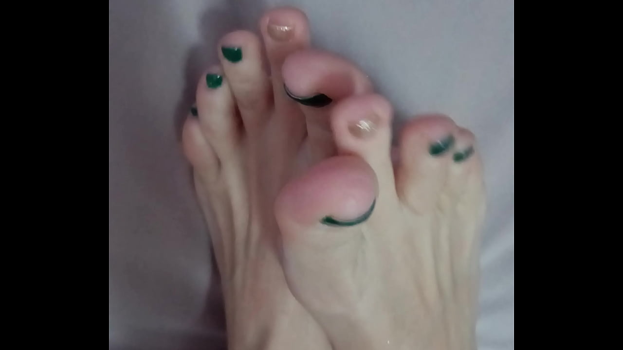 Lick my toes