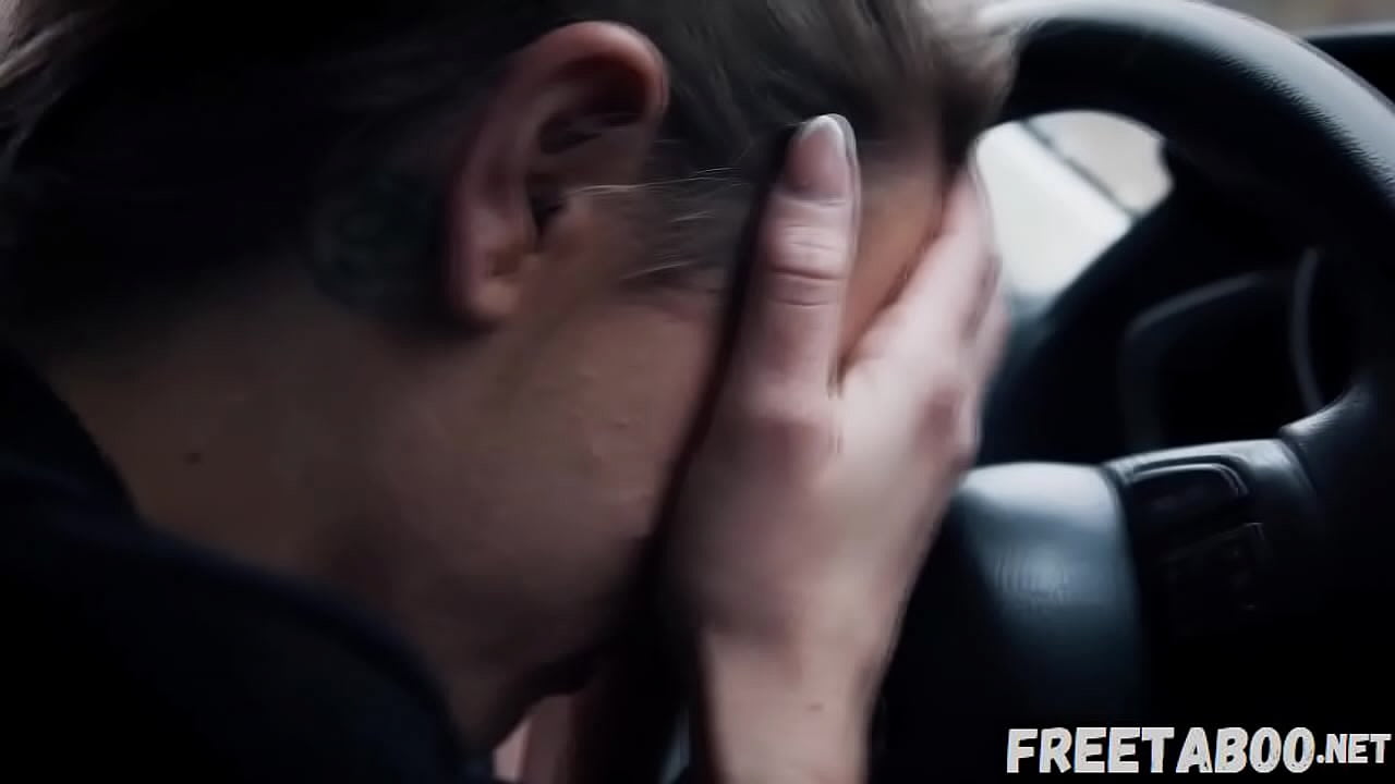 Man Demands Sex In Exchange For His Silence From Teen Who Hits His Car