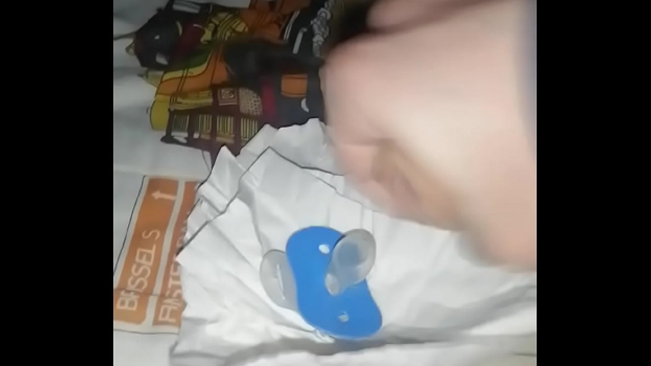 Sa t&eacute;tine se prend plein de jus