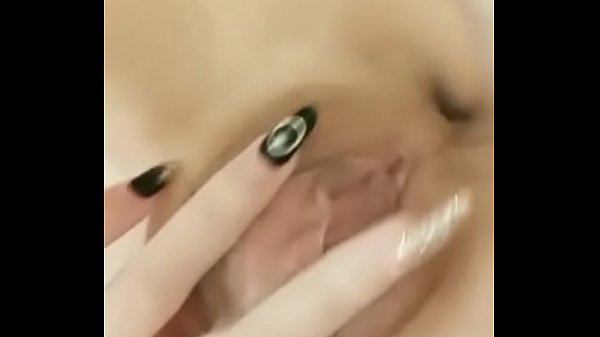 Pretty pussy asian masturbation -   Luvasians.com