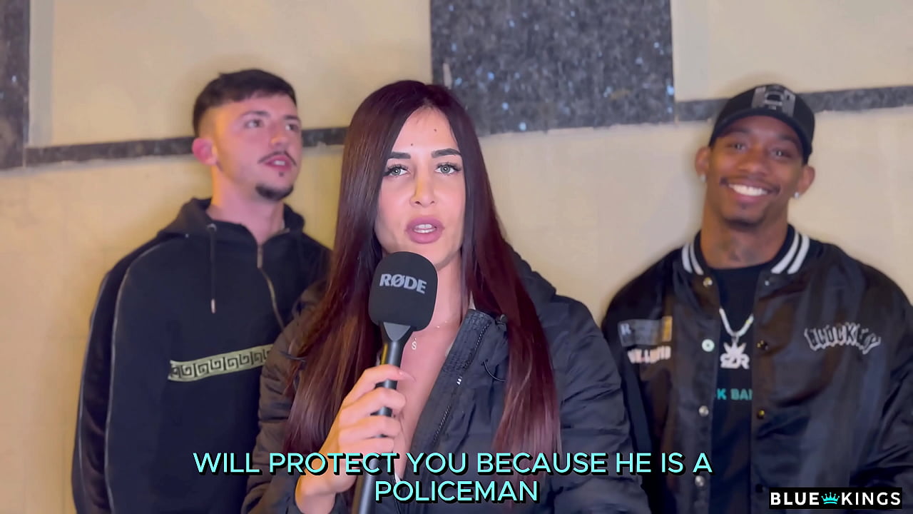 Street ends up in a hard amatur threesome - BBC