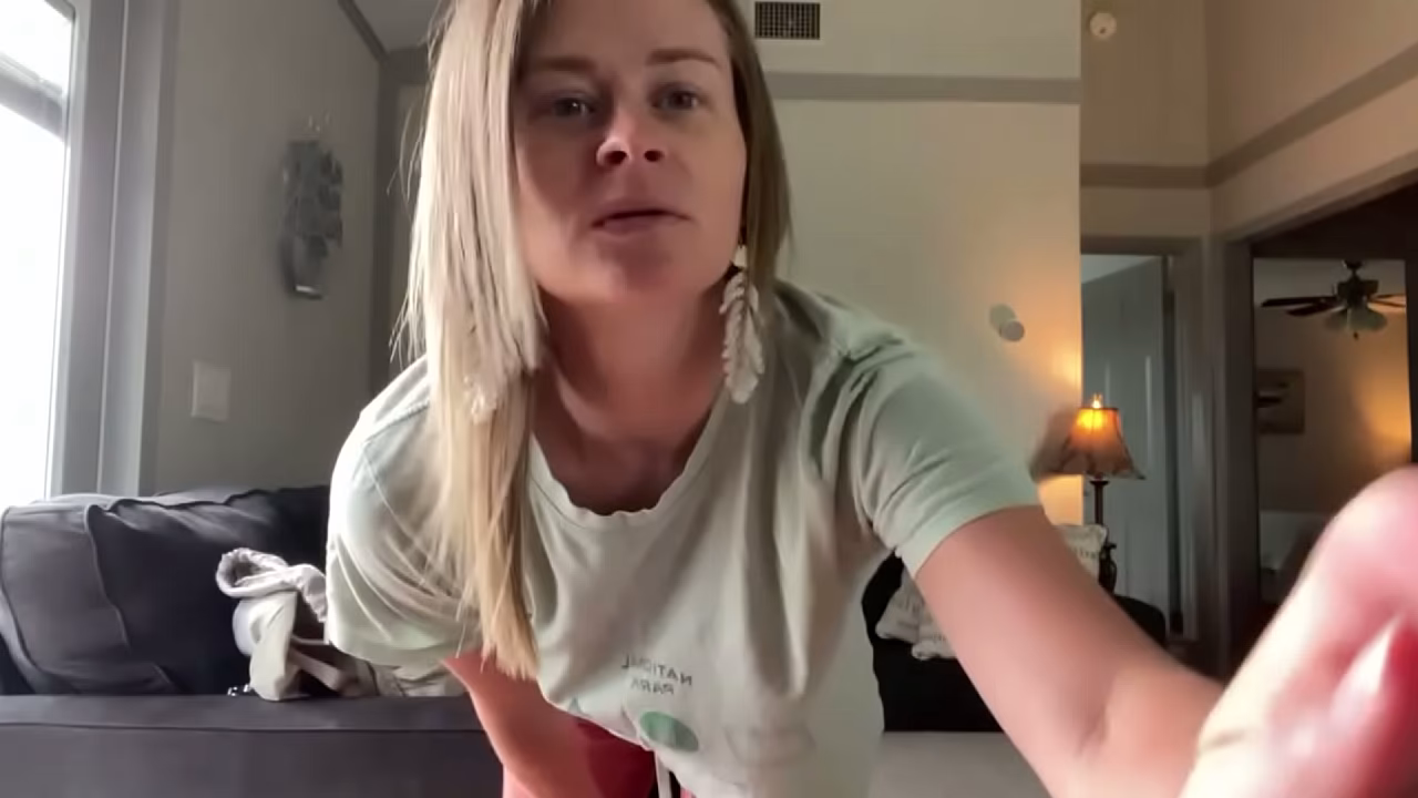 Jade Kink gives her full consent to all treatment therein she is a willing particpant