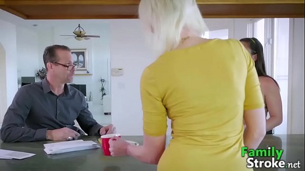 Kitchen Seducing and Suck Stepfather