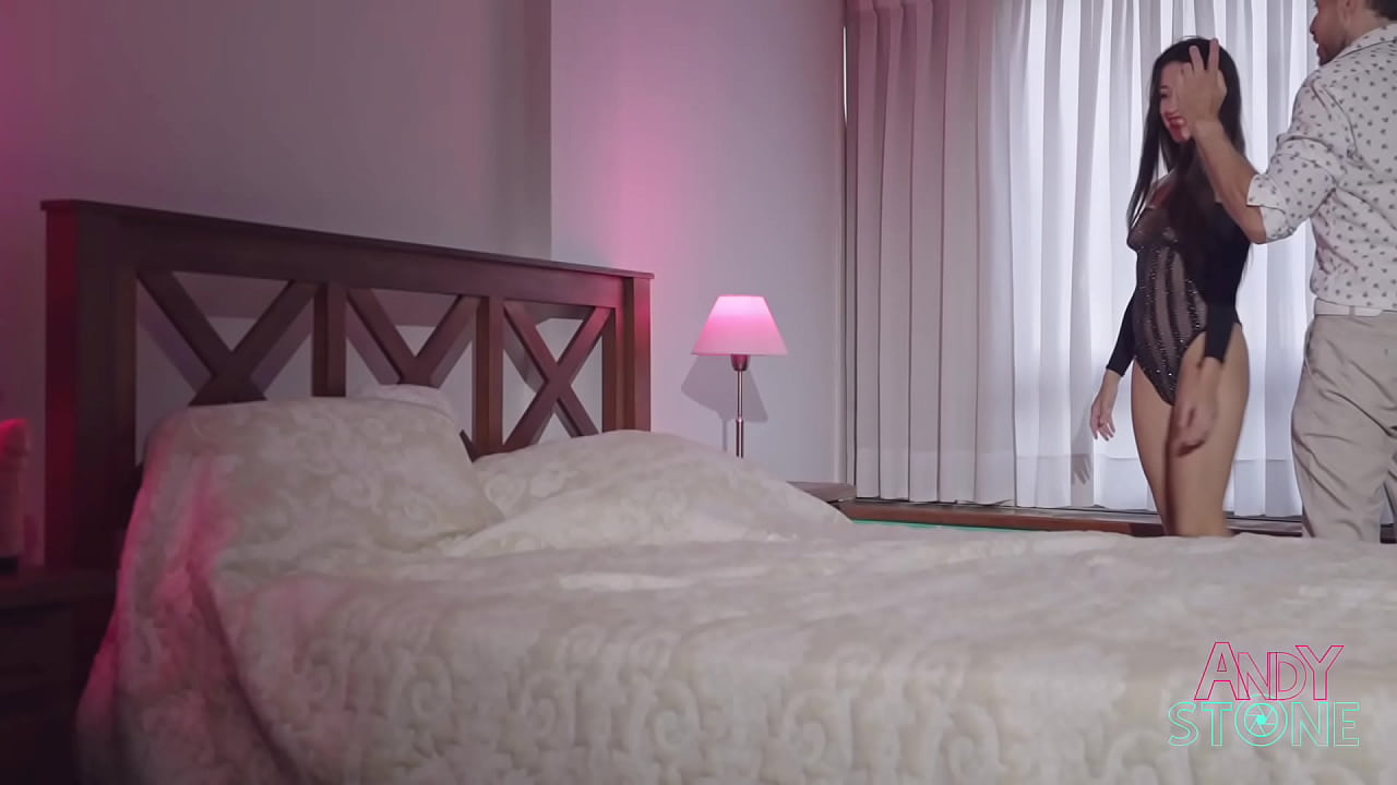 I LOVE FUCK....SORRY, SHOOT NATURAL YOUNG WOMEN! ; )