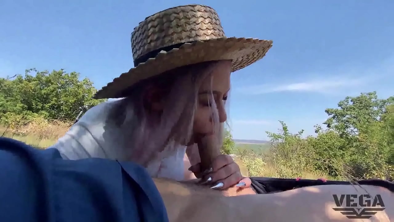 IN GREECE I MET A GIRL WITH A PERFECT BODY WHO WANTED A QUICK FUCK.