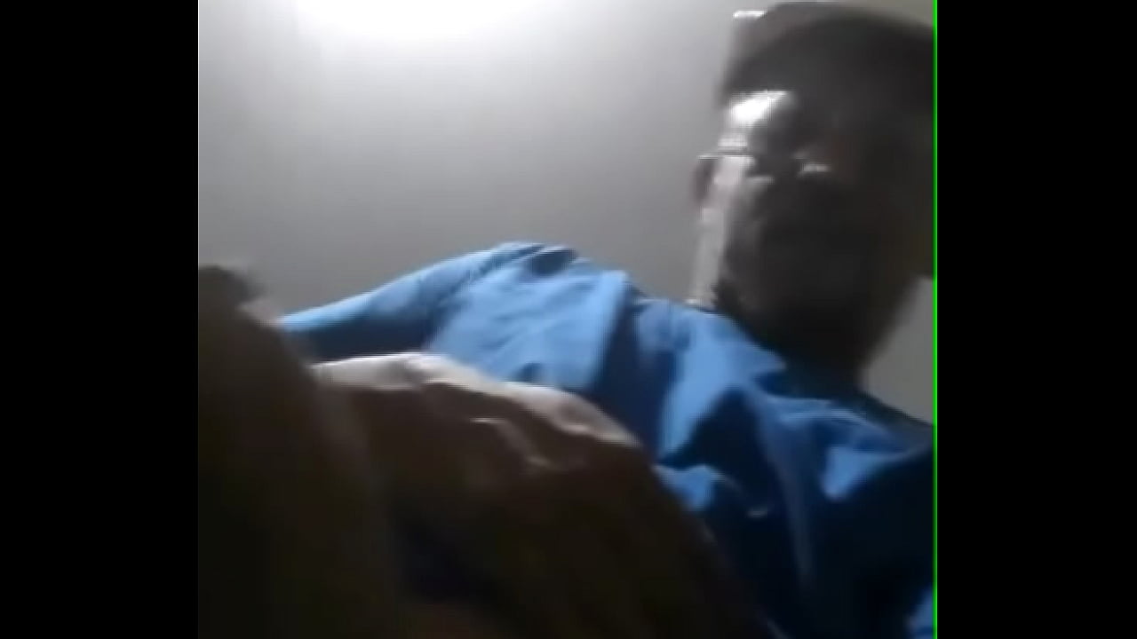 Aqui no trabalho eu t&ocirc; assim imagina com uma deusa o que eu estaria fazendo agora