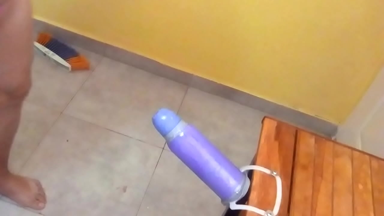 Mi culo caliente solo piensa en ser cogido