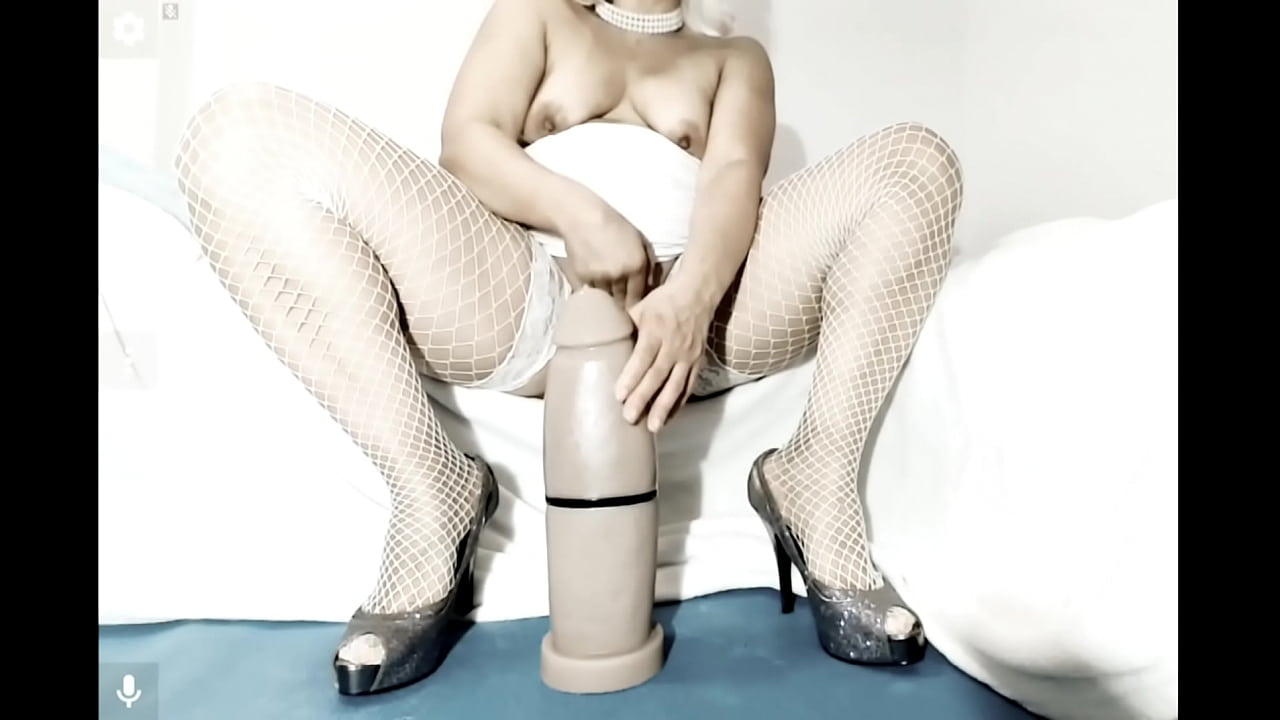 J'adore mes : grands godes, enormes godes, jouets enormes, godes monstrueux