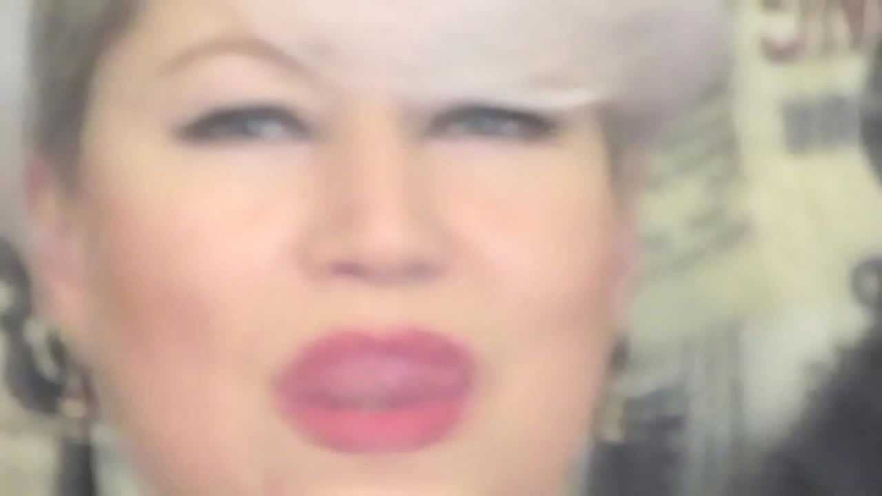 Naughty Wife's Hard Training! On your knees, my slave! Spread your legs and suck my dick!