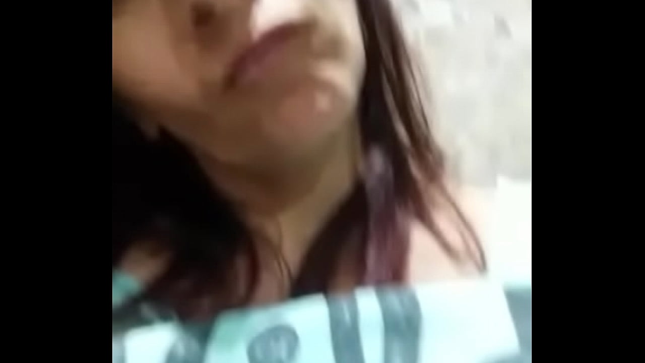 Rica milf tetona se me regala por Whatsapp