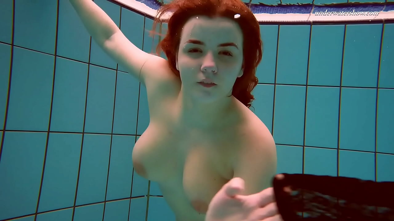 Swimming pool babe Vesta strips naked