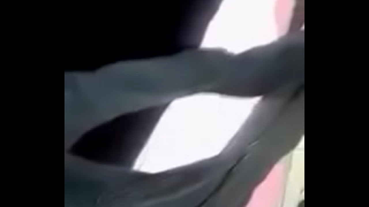 En la terraza me pille los calzones de microcar vecina