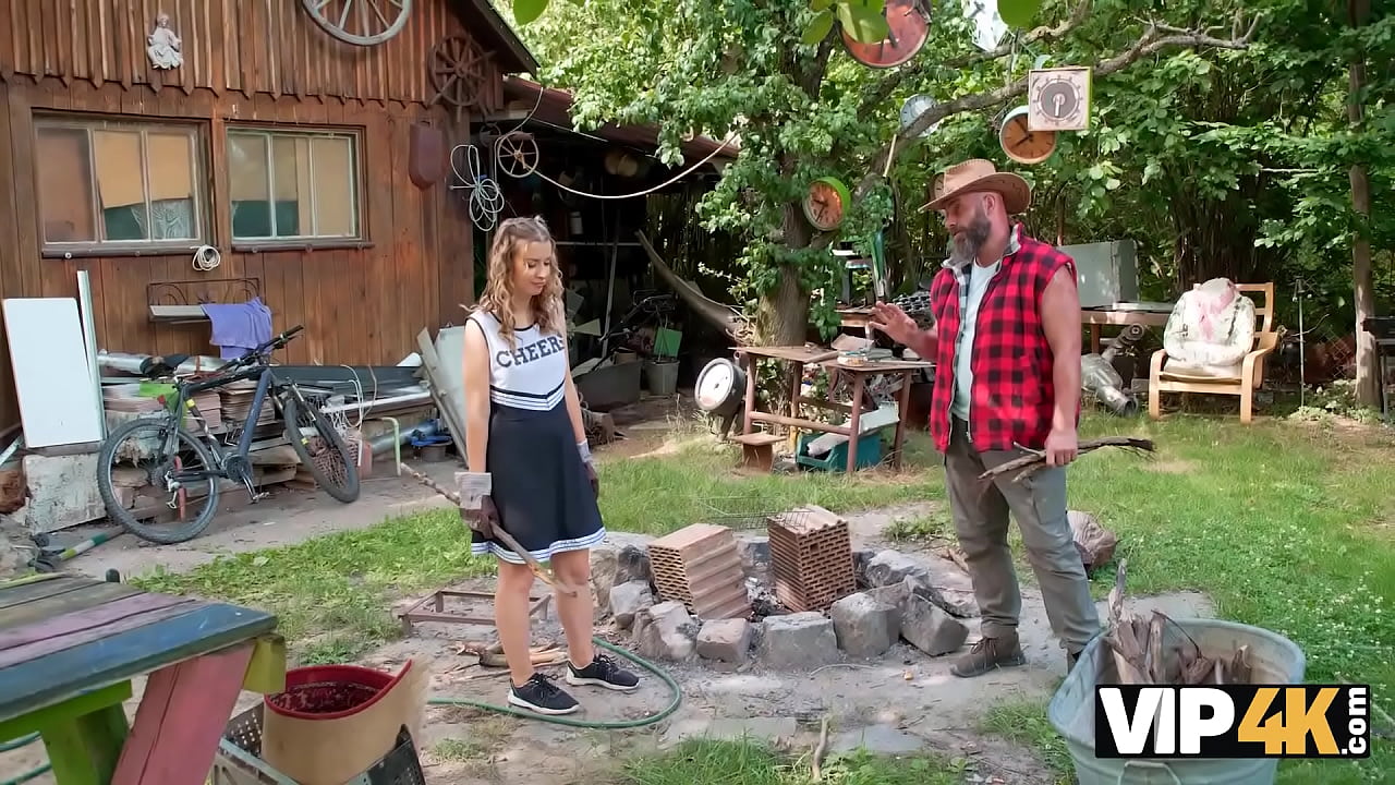 VIP4K. Meeting with Daddy ended up as a outside sex. Hot sex with Andrea & Neeo