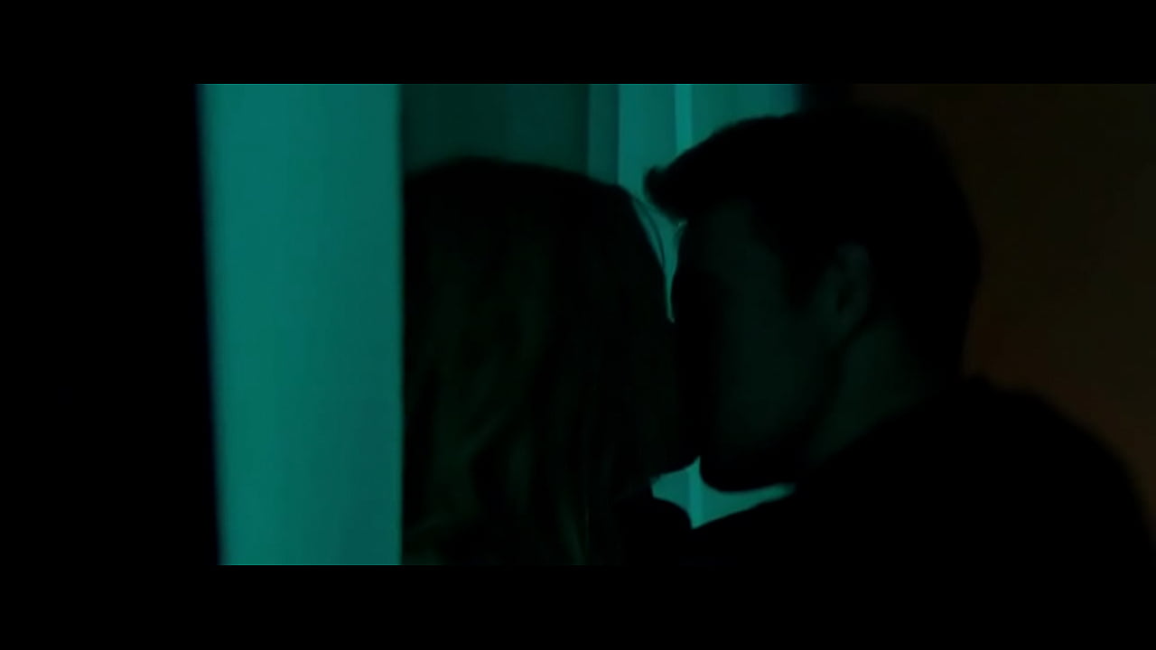 The November Man - Sex Scene