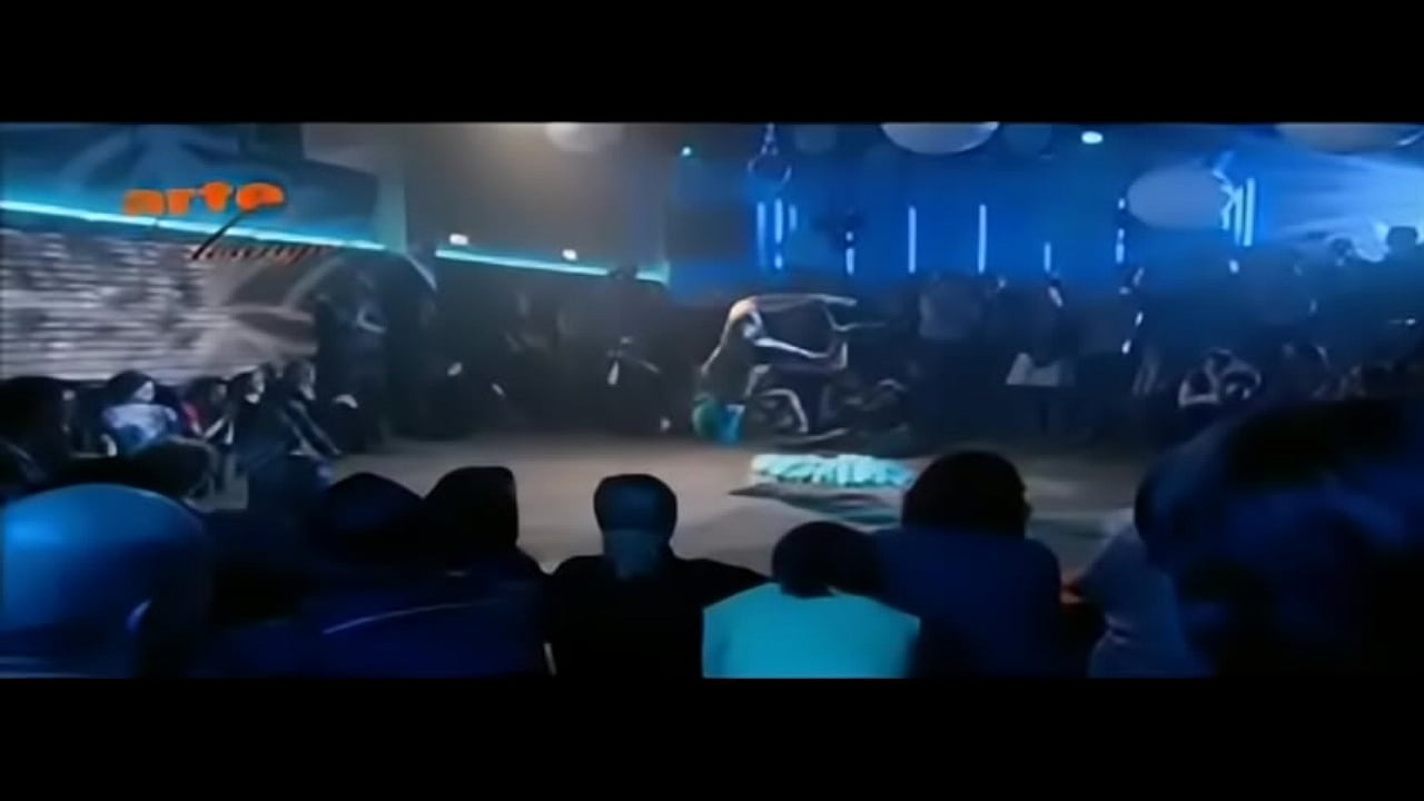 Self-bondage Dasniya Sommer