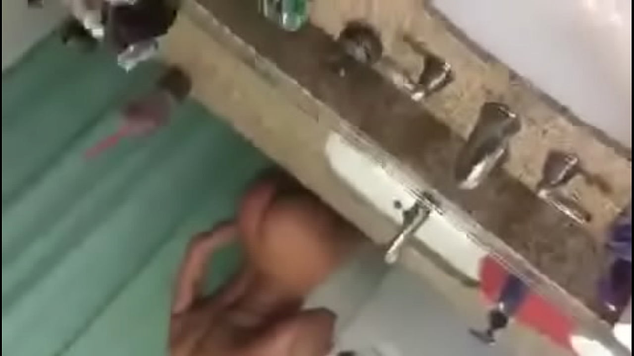 64B848AC-8064-426B-9E82-F5A3F2A524F0.MOV