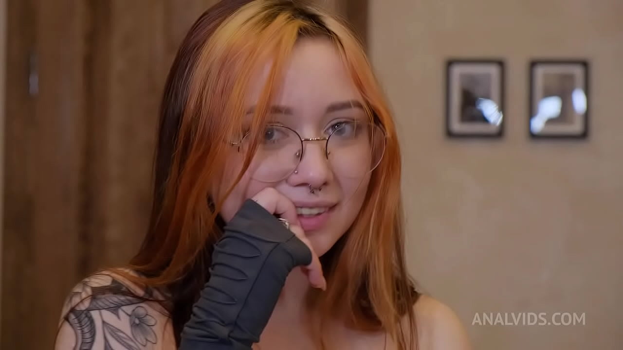 Shy Asian Girl Kamila Wow Gets A Strong Dick In Tight Anal! First experience! Orgasm squirt, deepthroat, balls deep! NRX063