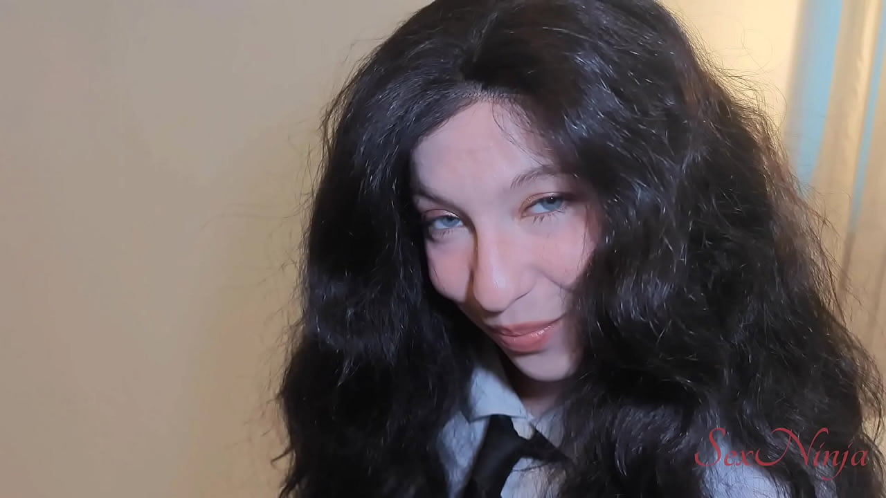 Quick Fuck With 18yo Before Her Parents get Home