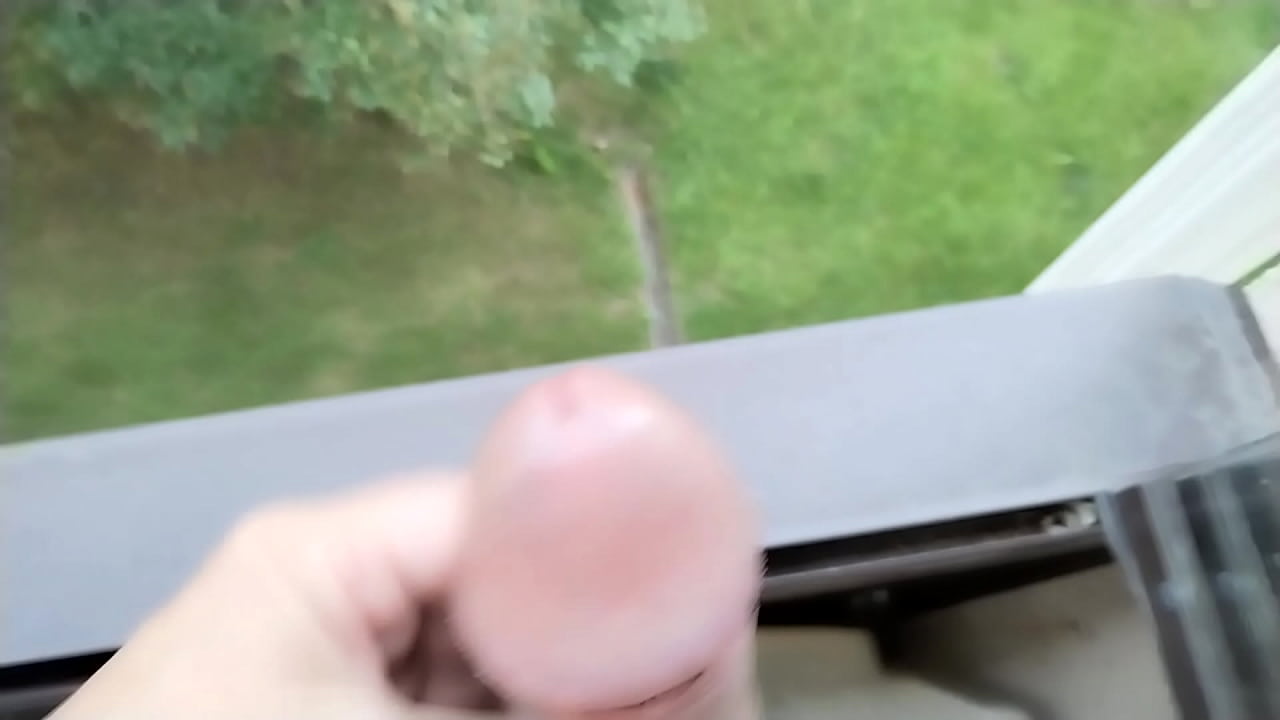 Homo Kotilainen jerking on balcony openly! - Jun 28, 2024