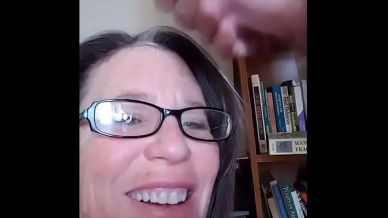 Mature giving ass to husband - Jimmineyjack