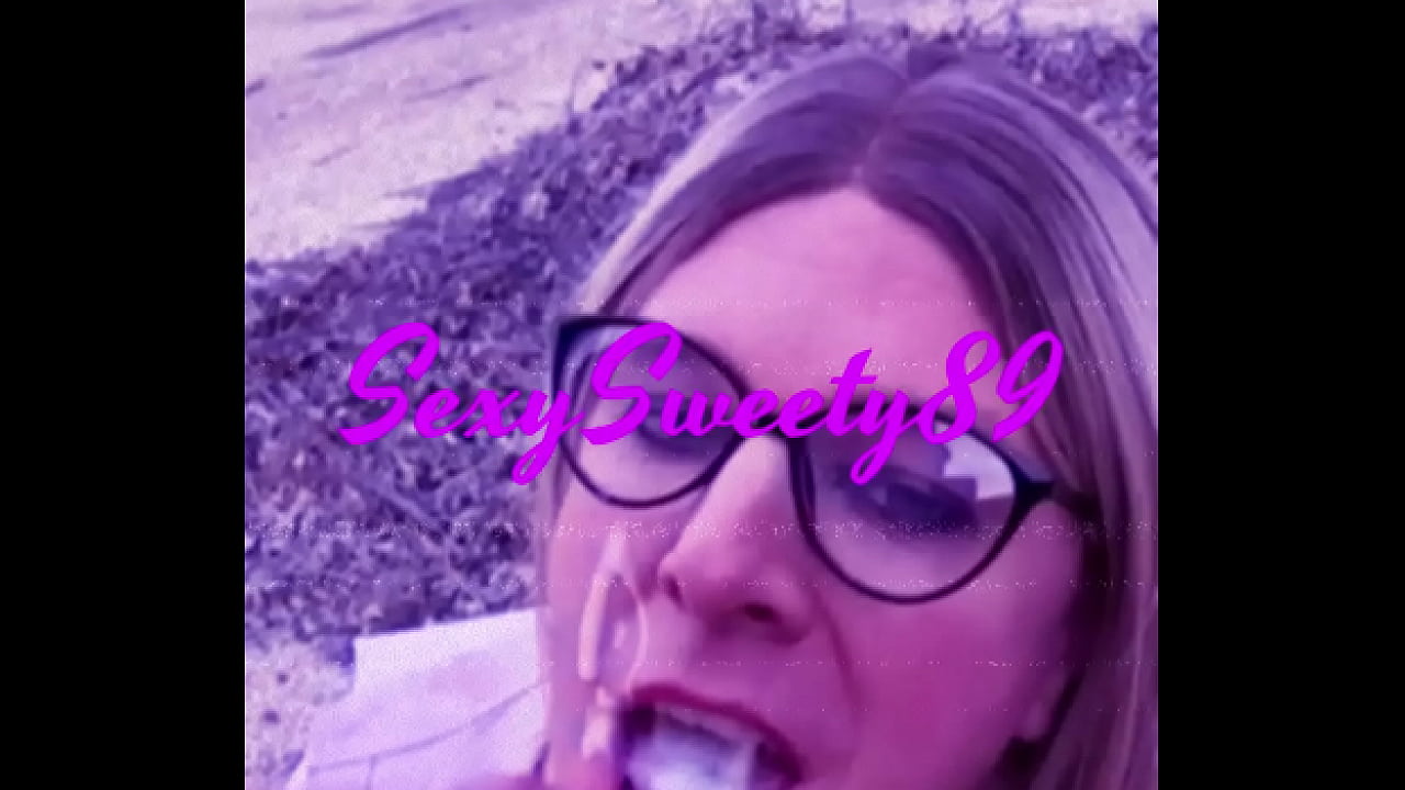 SexySweety89 cumshot faciale &agrave; la carri&egrave;re