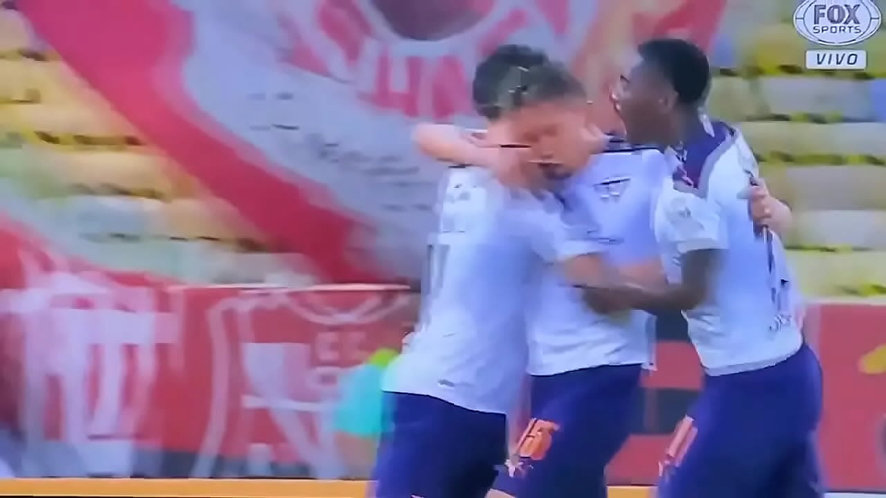 ceni fudendo o meng&atilde;o