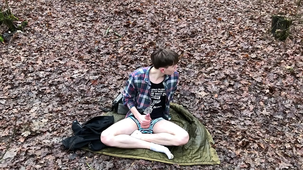 Hot Camping in forest for quick jerking off