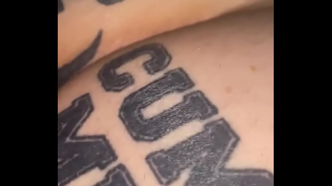 BREED & FIST CUMPIGHorny anon delivery driver just had enough time on his round to stop by and unload!...