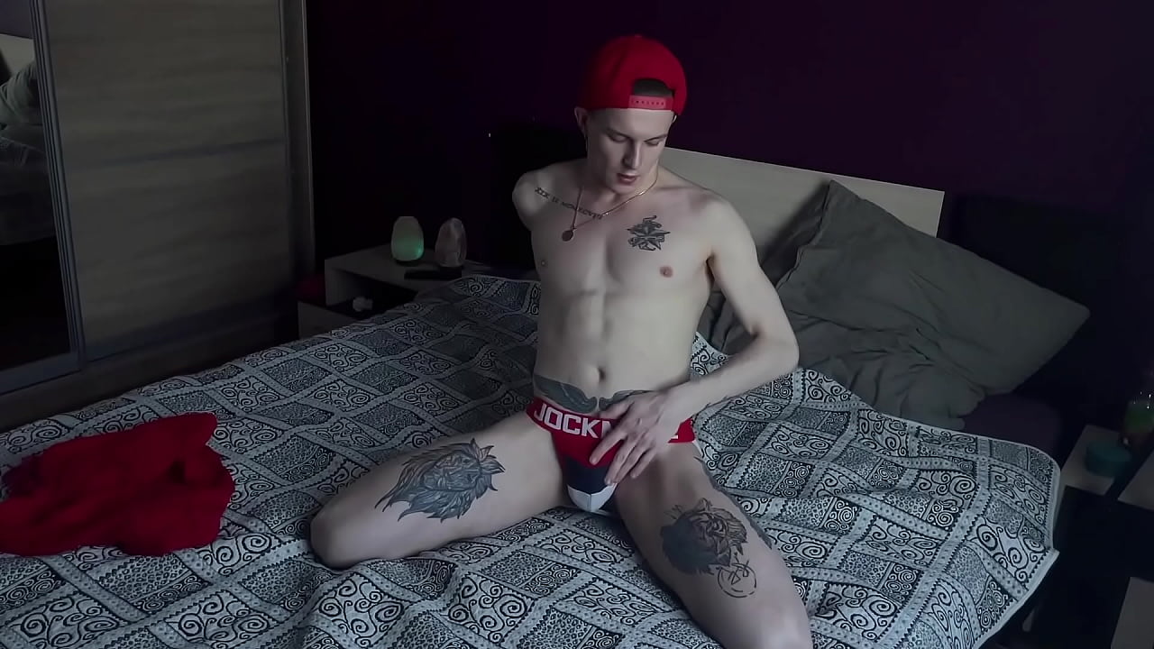 It was the first time he had seen such a big dick - deep blowjob and penetration up to the balls 317