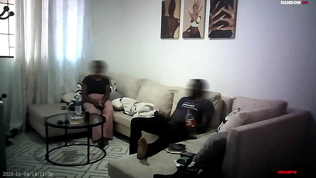 RANDOM TINDER DATE WITH ASS FULL OF IT : DAY 1