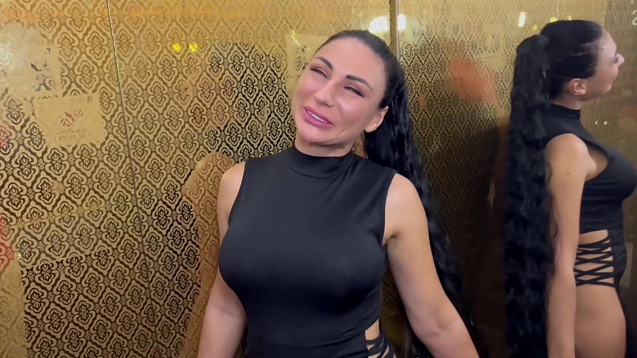 No Panties at Dinner &mdash; Fucked Like a Slut on the Kitchen Bar