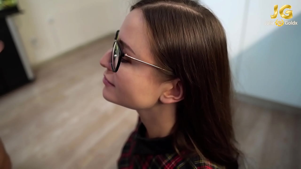 Horny Student Blowjob and Handjob Big Dick to Facial