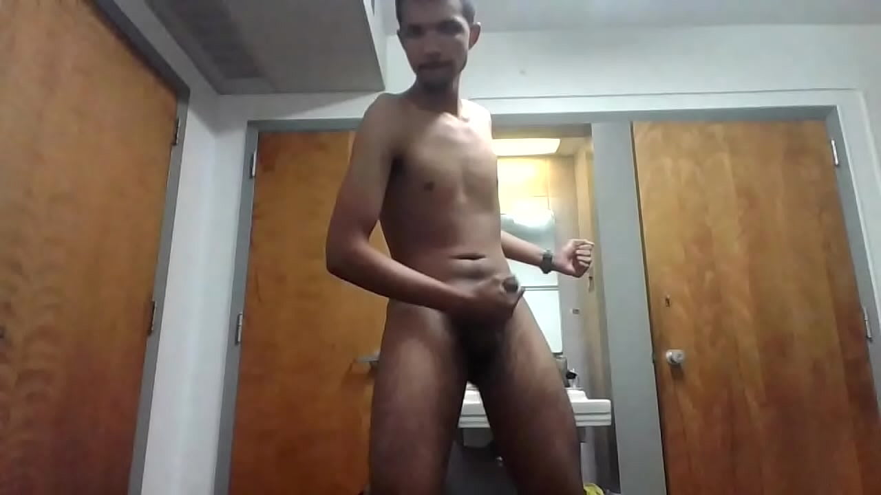 Sexy Guy Dances and Masturbates for Fandom!