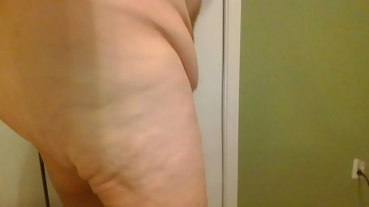 chiefconsultant: Old bi guy naked