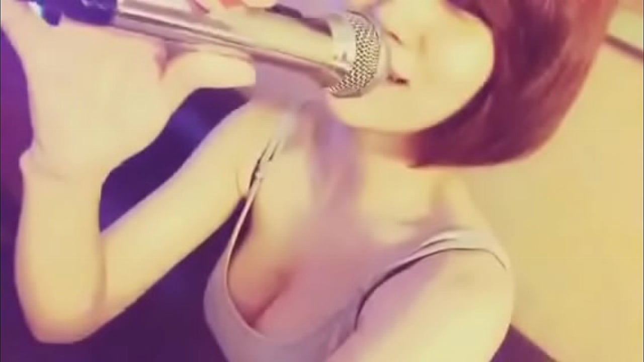 Mikohuang 肖雜某 ，音量請關到最小聲