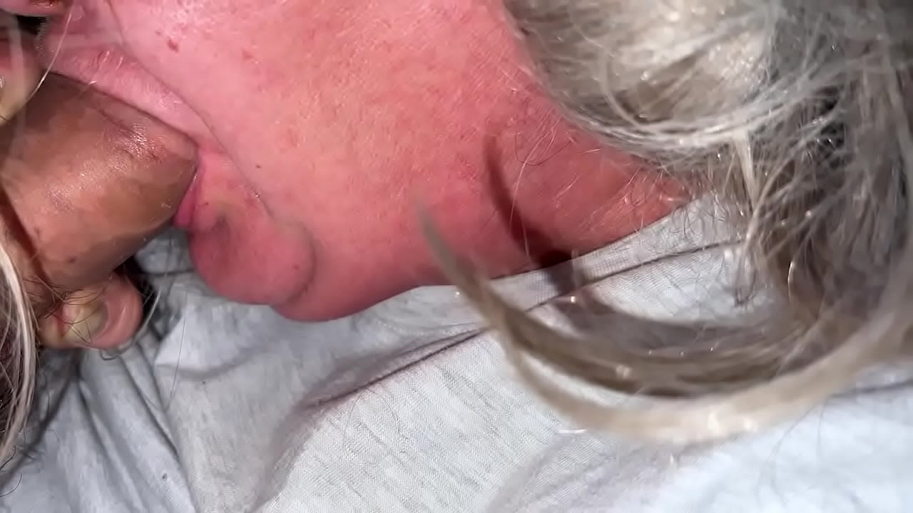 Homemade anal with an old lady with a big ass