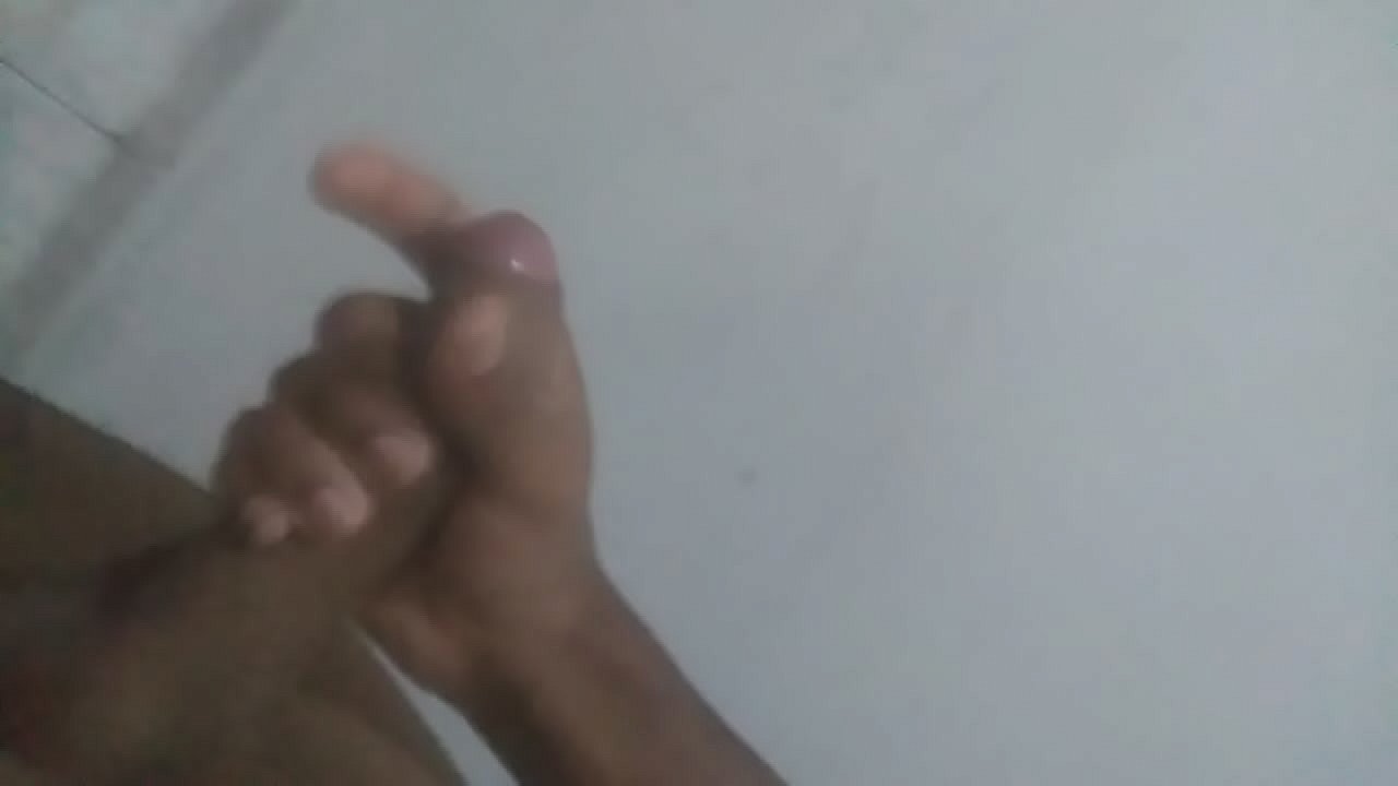 batendo uma e gozando longe