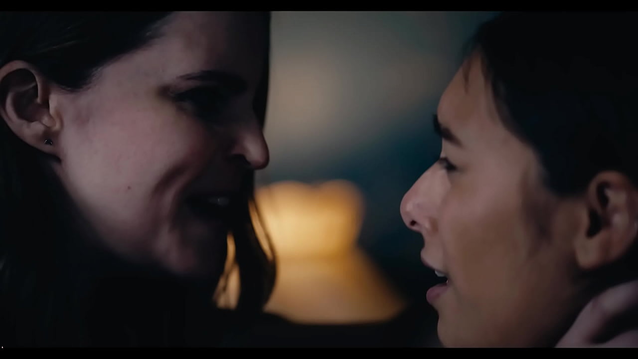 Big Horny Witch Turns Shelena Into Insatiable Lesbian Before Unbirthing Her VORE